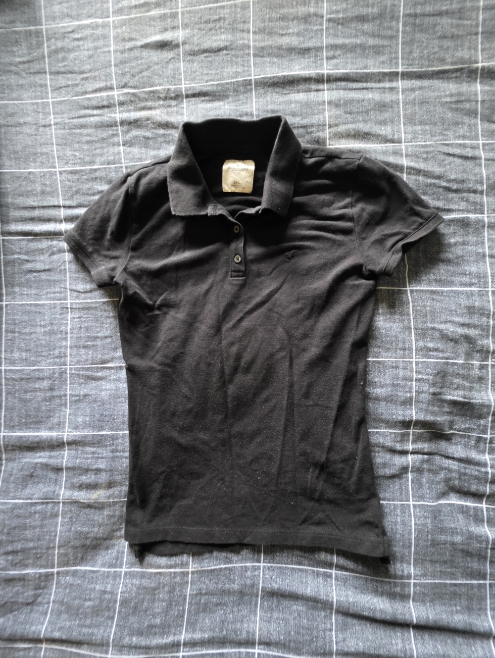 American Eagle Outfitters Black Tee with White Label Womens Size Small